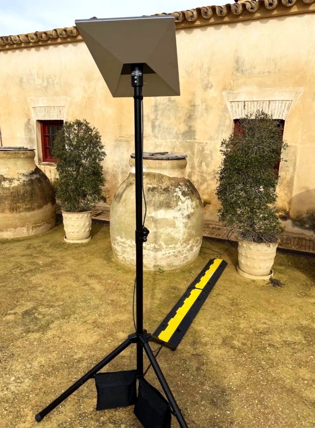 Starlink antenna hire · Need a fast, reliable internet connection anywhere in Andalusia? · Dale al REC
